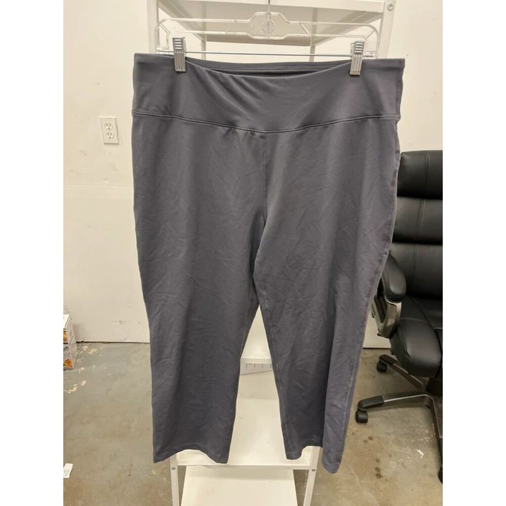 Lands End women’s grey Capri leggings large